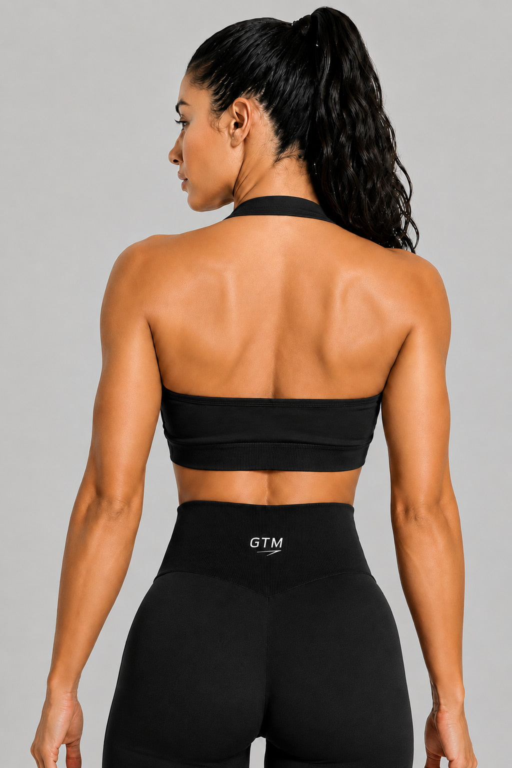 TOP CORTO DEPORTIVO GOAT NEGRO
