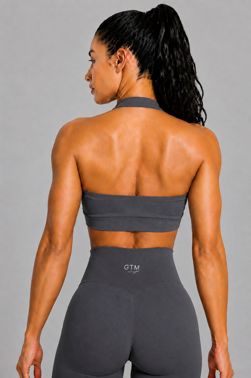 TOP CORTO DEPORTIVO GOAT GRIS