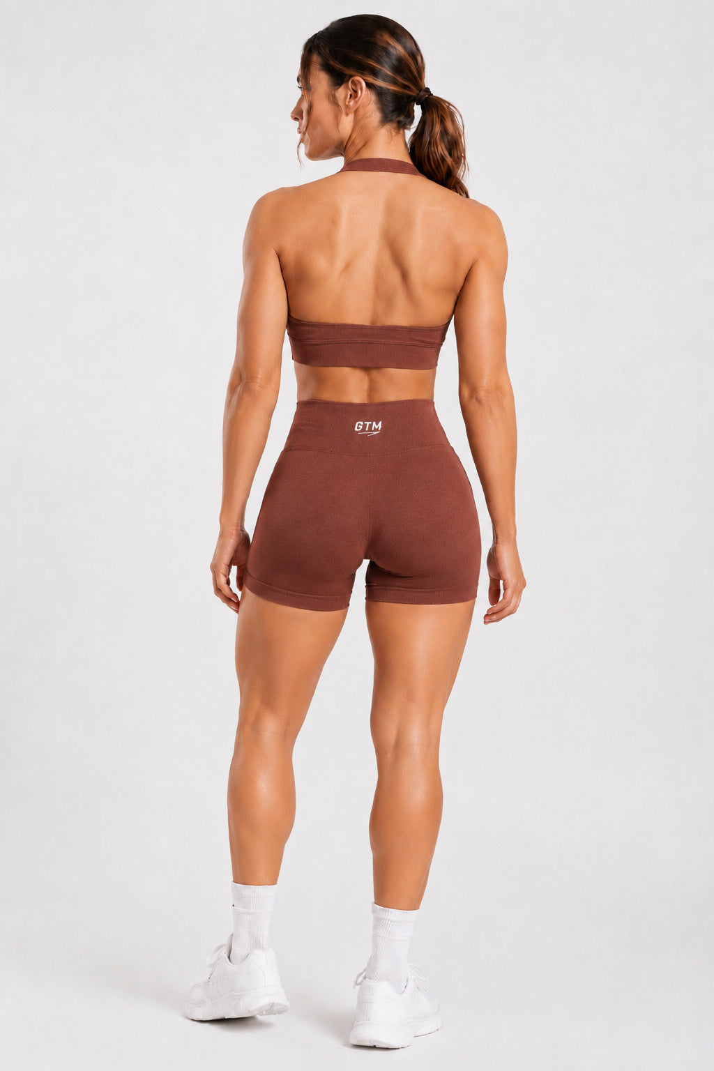 CONJUNTO CORTO GOAT MARRON